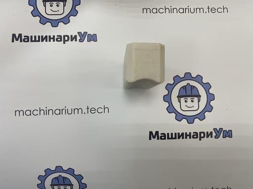 Подушка нижняя аутригера 85818852 А